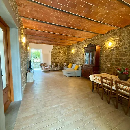 Casa I Pini * 特拉诺瓦-布拉乔利尼