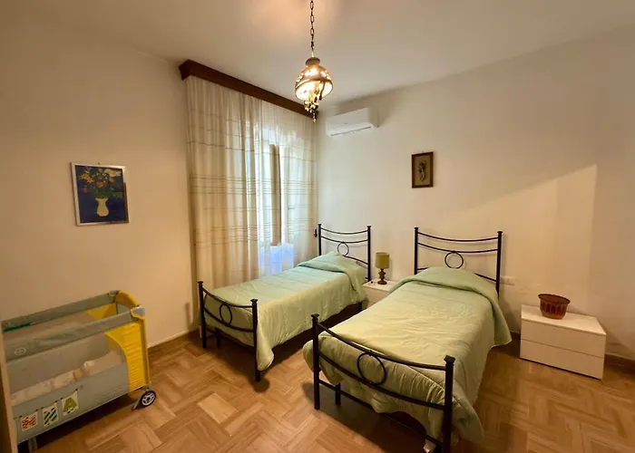Casa I Pini 아파트 테라누오바 브라씨올리니